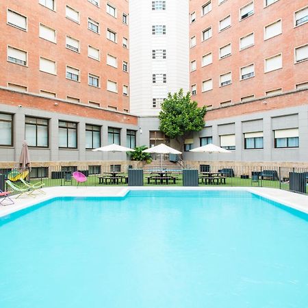 Residencia Universitaria Resa Barcelona Diagonal Eksteriør bilde