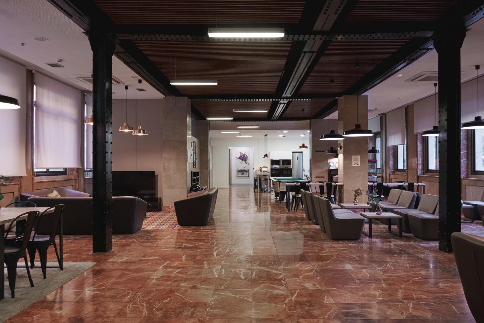 Residencia Universitaria Resa Barcelona Diagonal Eksteriør bilde
