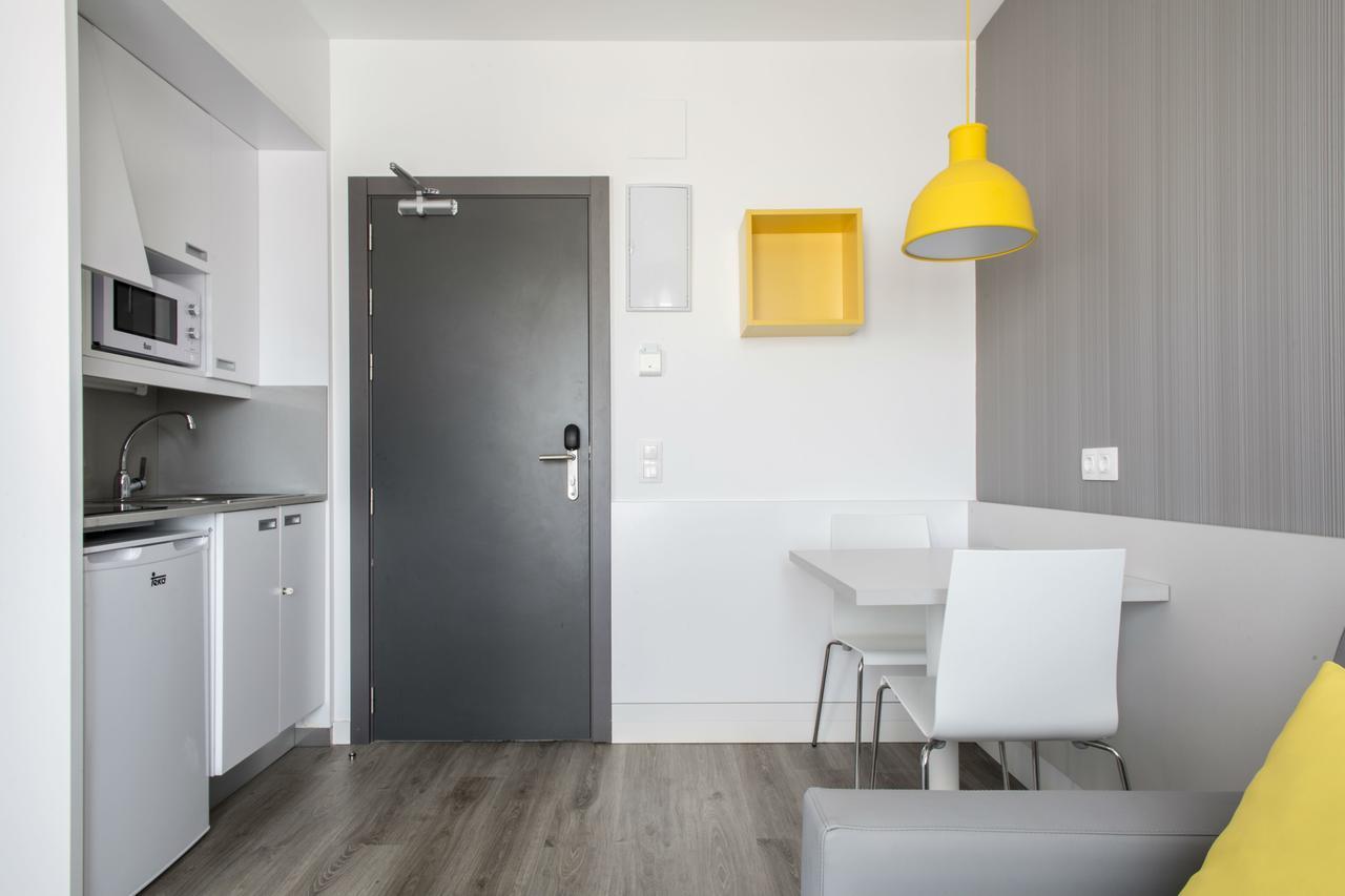 Residencia Universitaria Resa Barcelona Diagonal Eksteriør bilde
